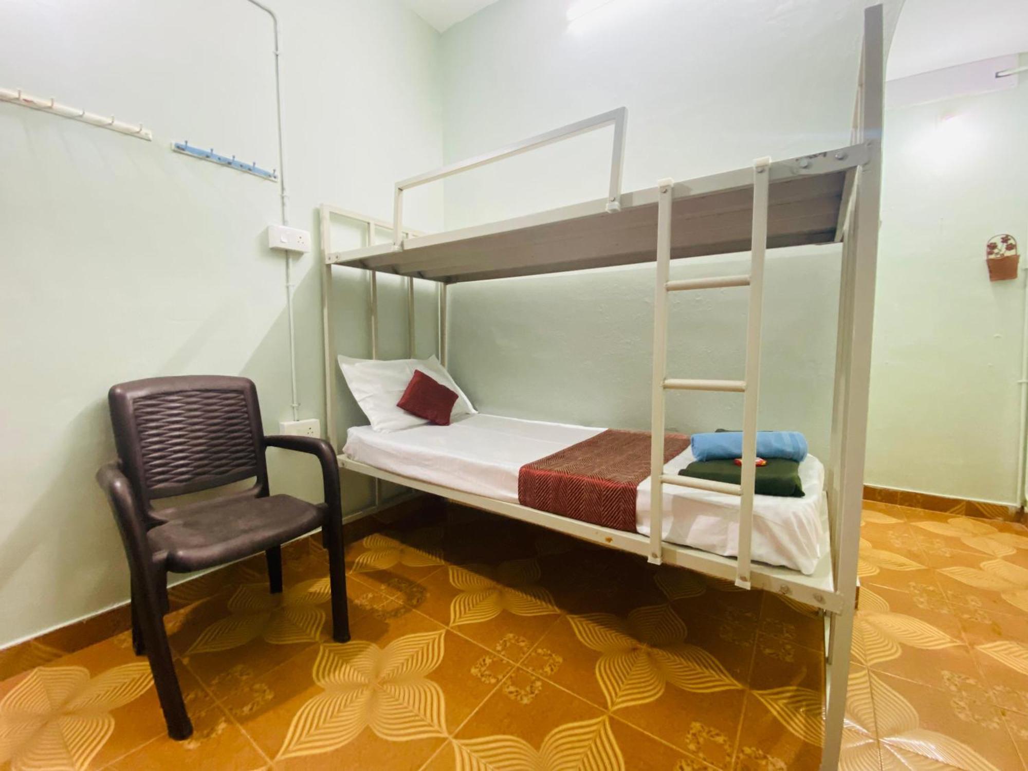 Happy Living Dormitory Kannur Railway Station Exteriér fotografie
